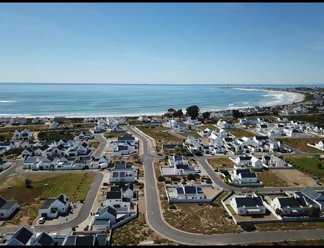 FARM FOR SALE IN BRITANNIA BAY